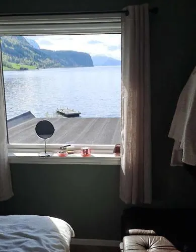 Daire Grodas View Hornindal